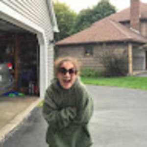 Meet your Posher, Sofia